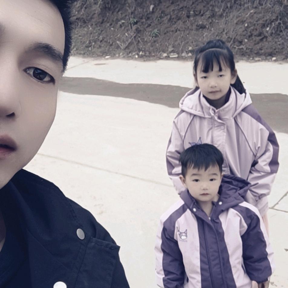 瑶瑶爸爸👨🏻