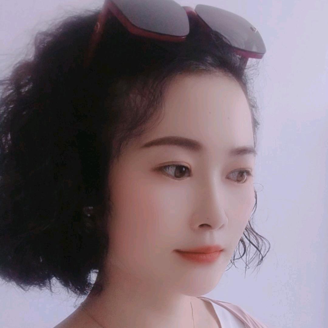 是萍萍
