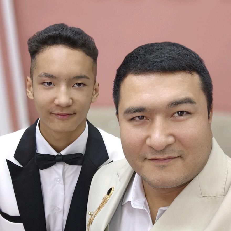 努尔  胖子 香香手早餐店