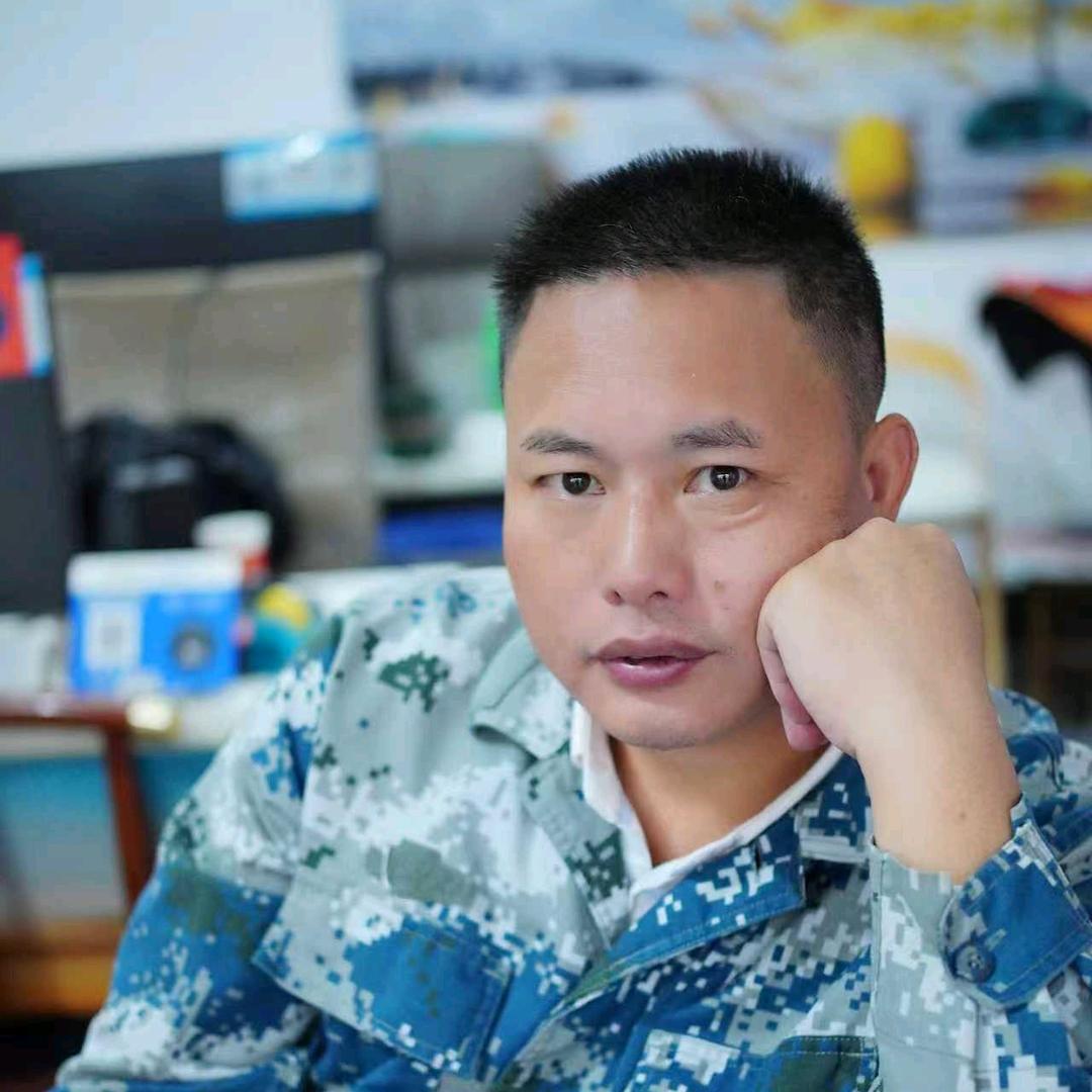 禾田龙哥