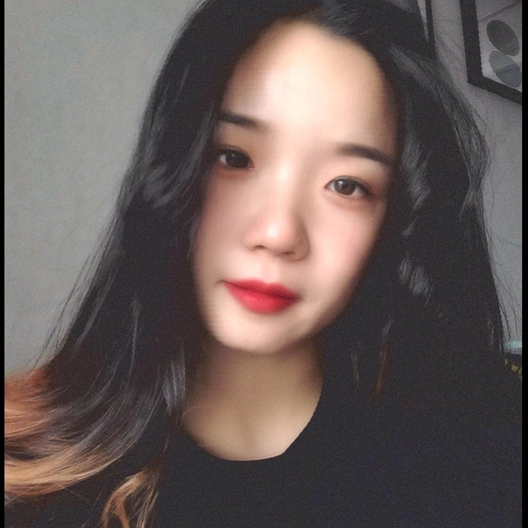 婷子在发呆😳