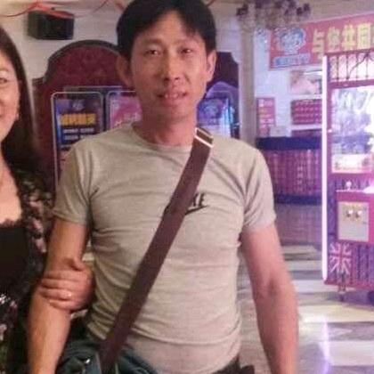 夜深鸟已栖，而人却依然i