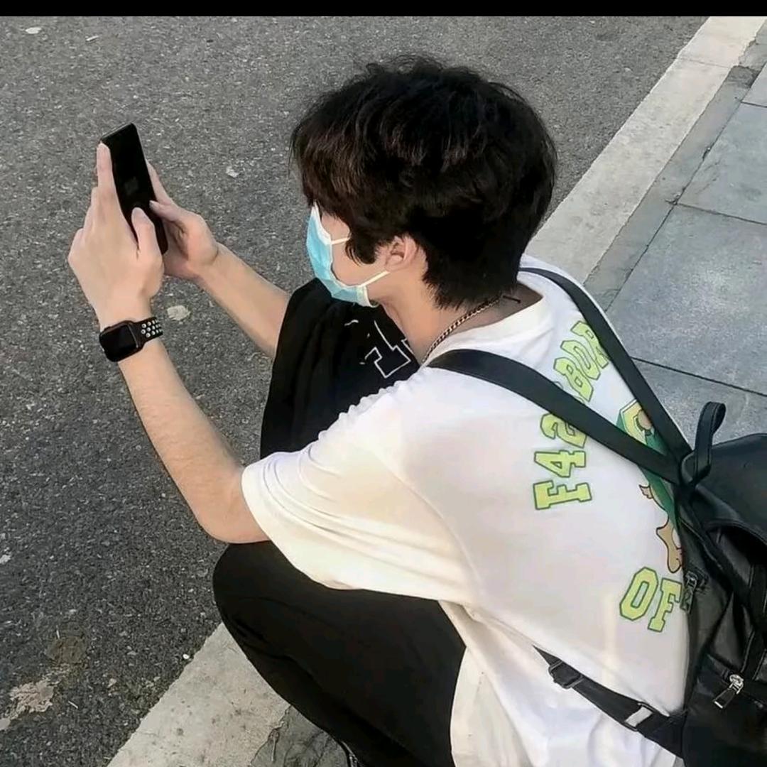 OWO