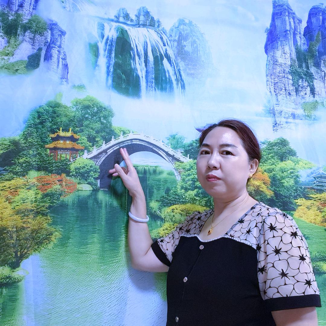 勇敢姐优选早上10:10。