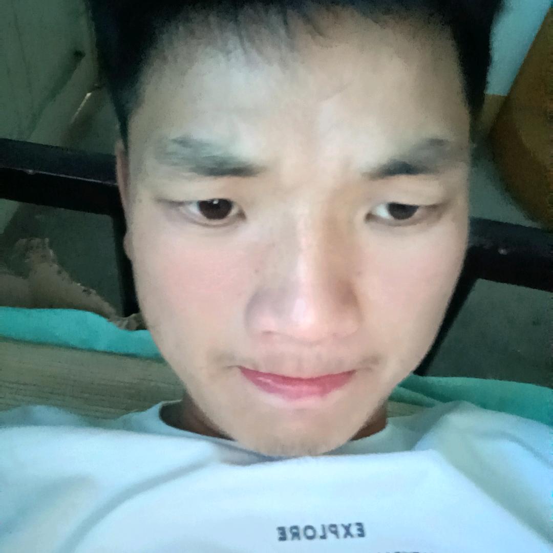 单身的男人_余