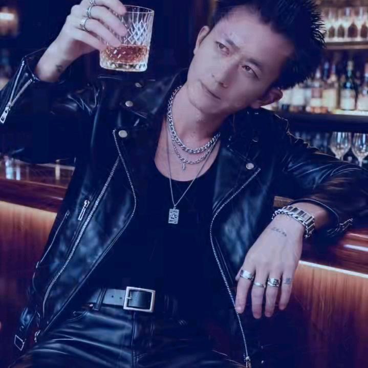 顶级%男主角