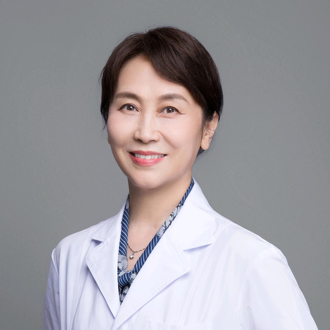 眼科医生李莹