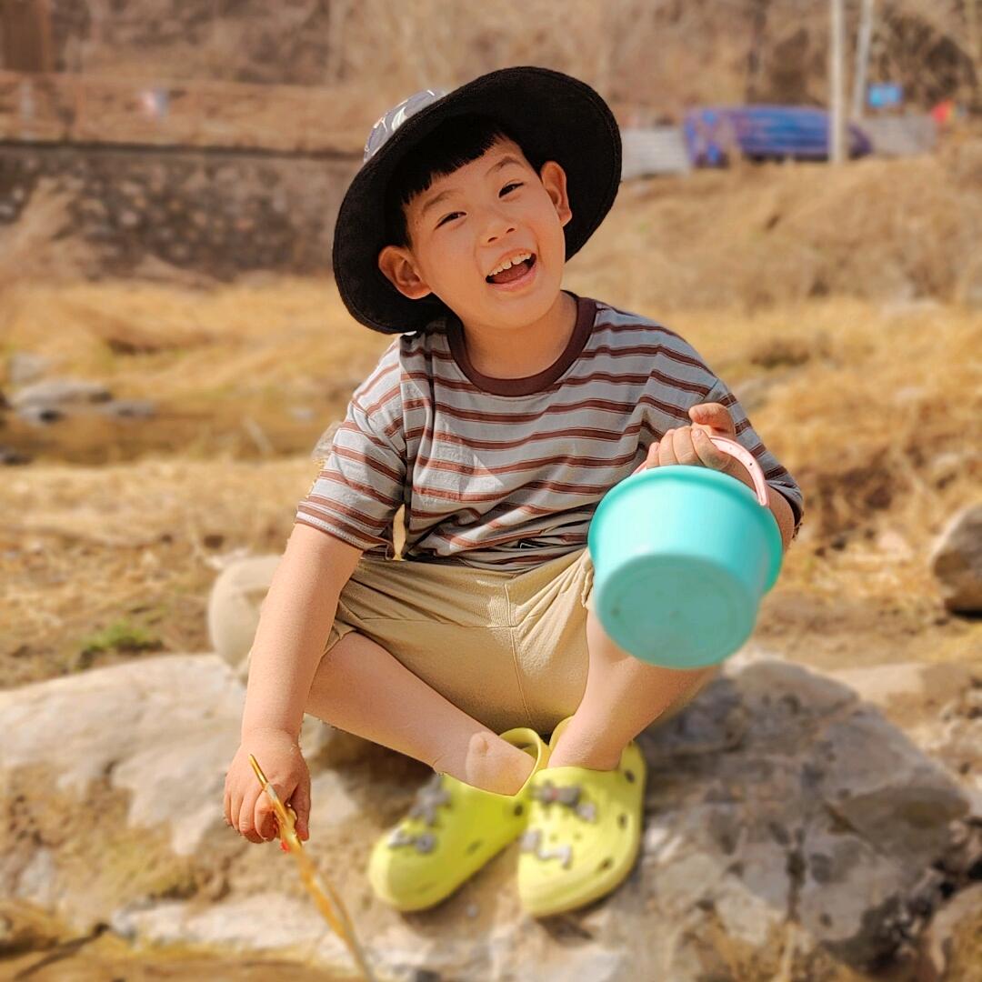 潼哩个潼哩个潼