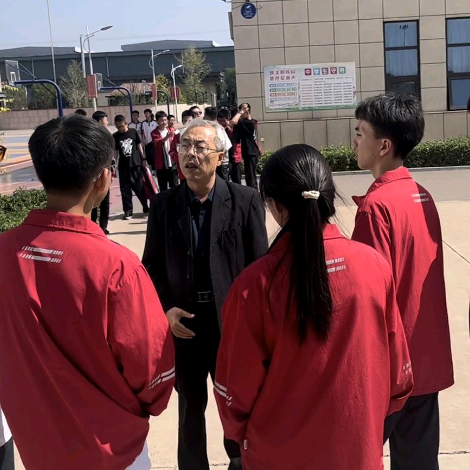 张校长谈教育