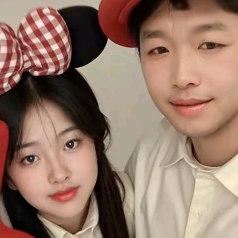 只为熊睦而着迷🤭