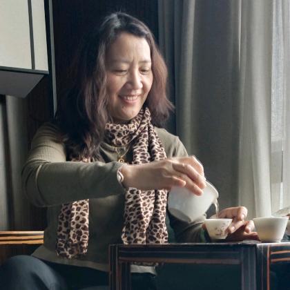 鲍💅包