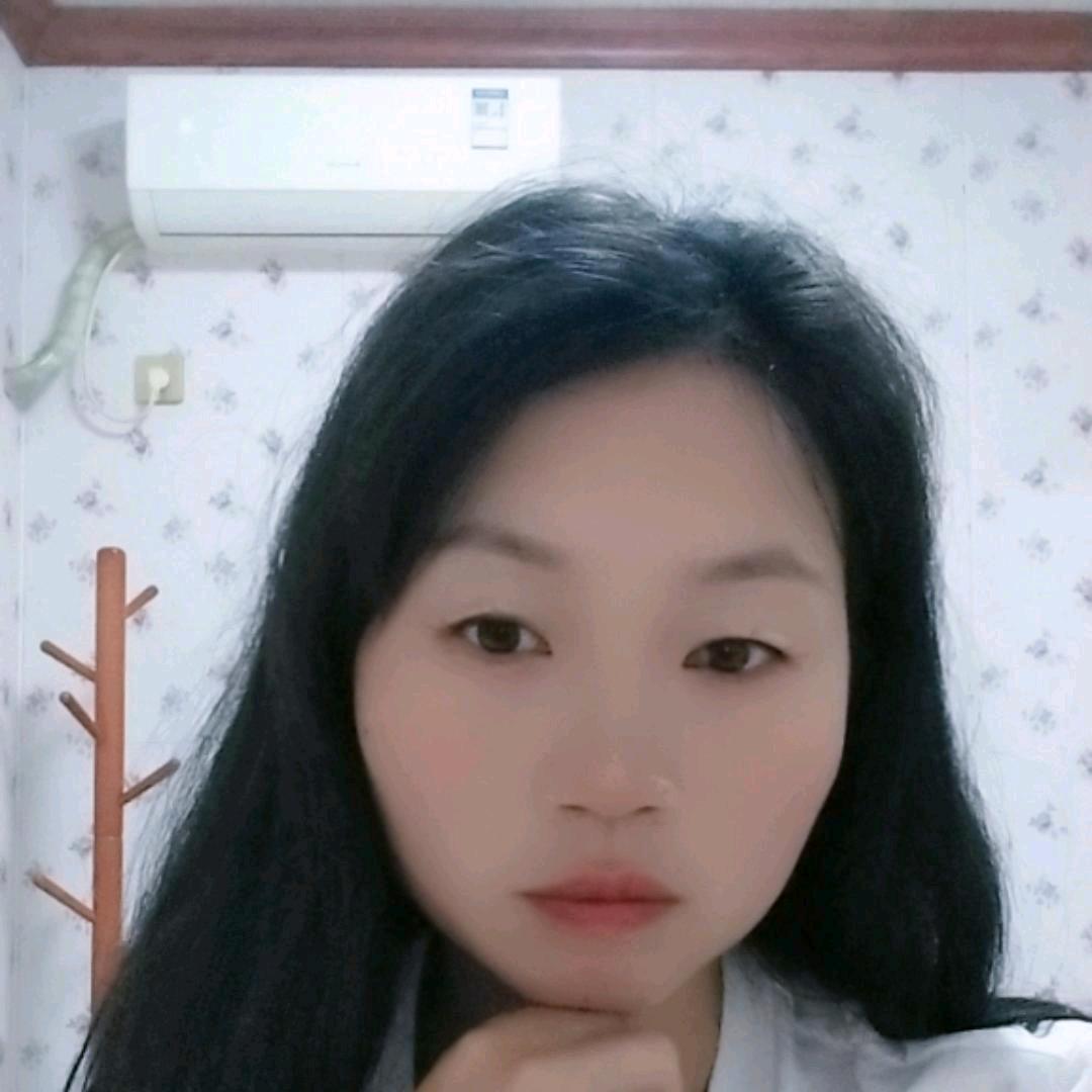 兰  兰