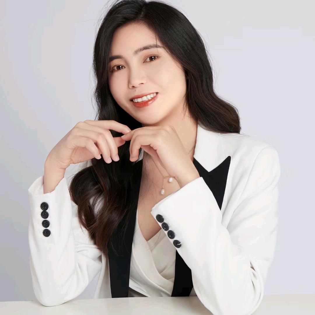 梁老师：专业美容养生。