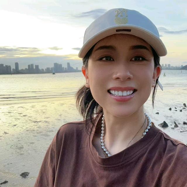 路小溪的小助理🐝&⁹²¹⁷