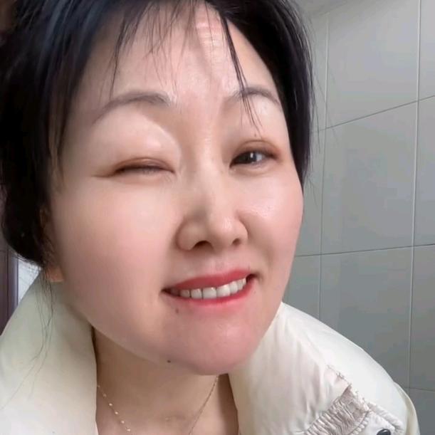 邱成香 离异（可～私）