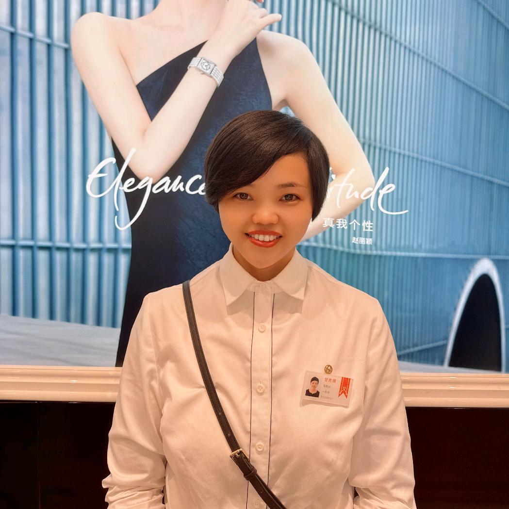 成都浪琴柜姐甘甘