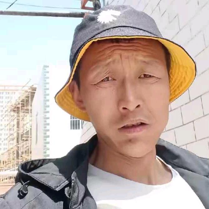 张龙