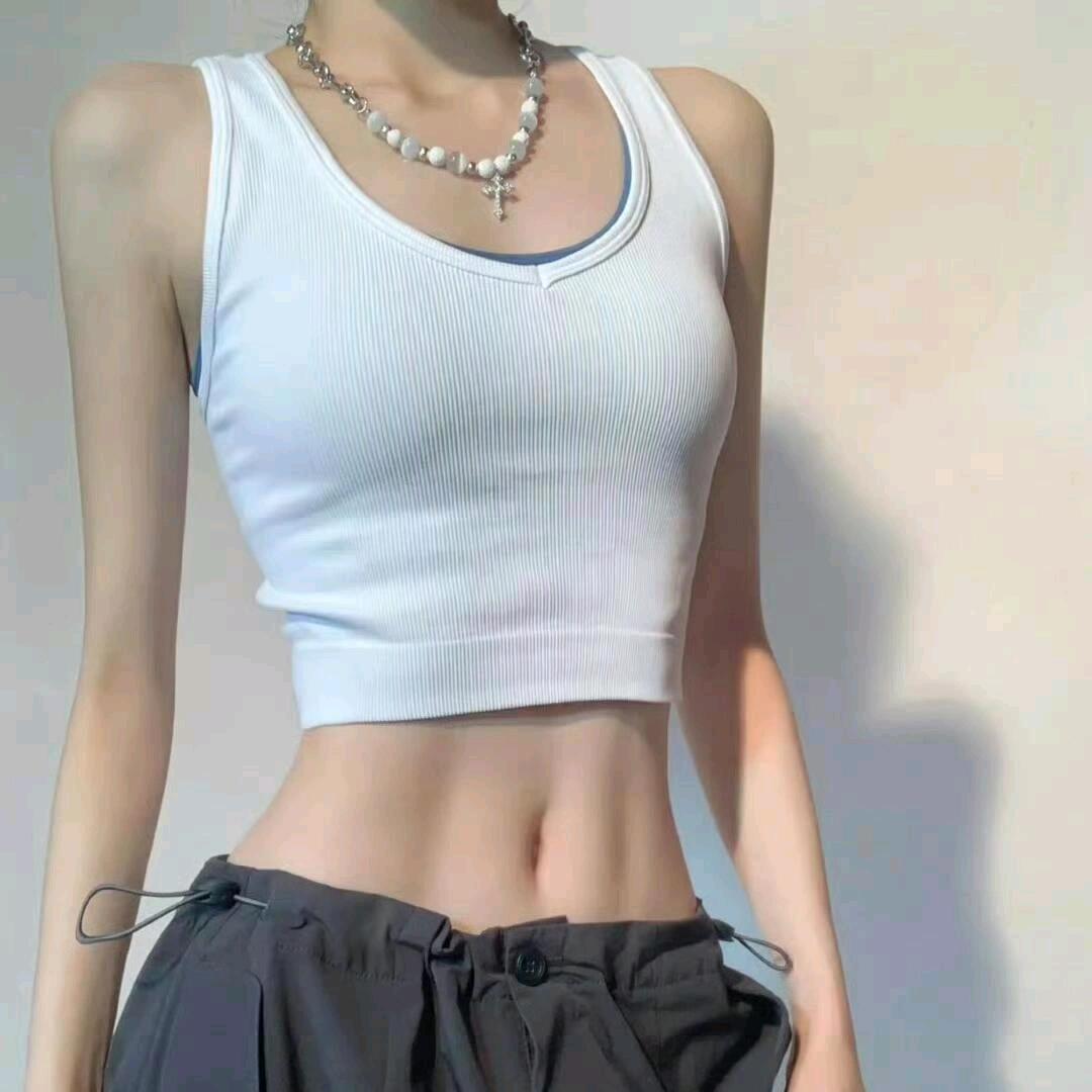 纤纤爱穿搭