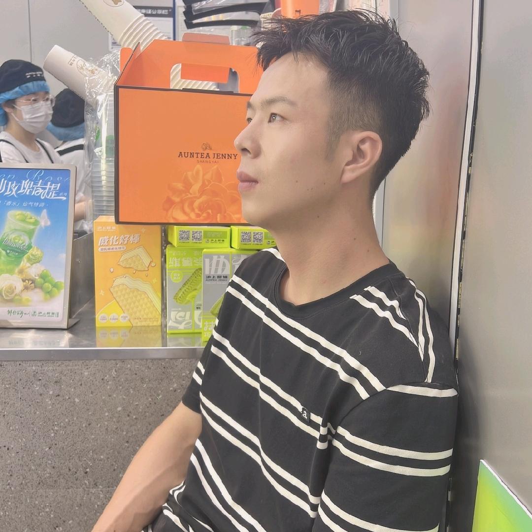 @简爱