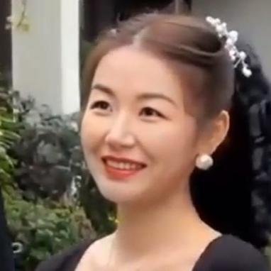 李艳