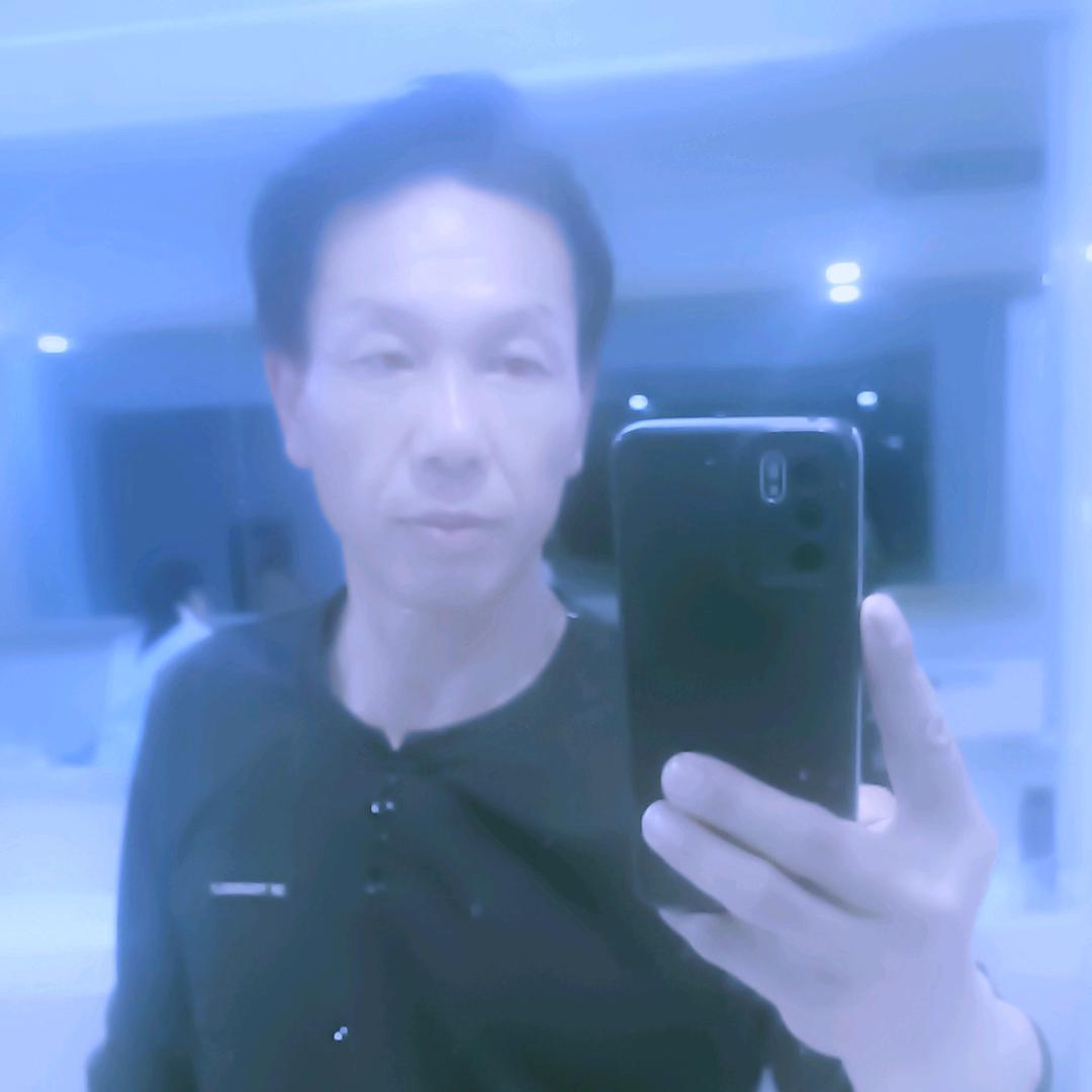 骏马哥721（爱唱歌）