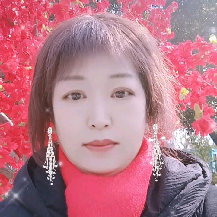 快快乐乐（晚8点18分开播）