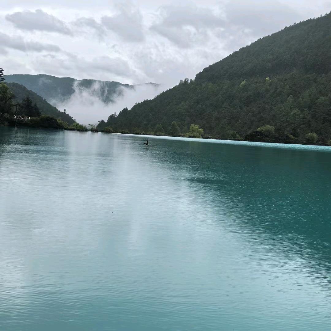 心潮鹏湃