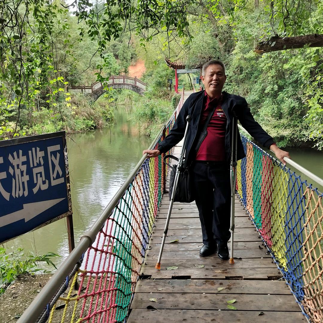 高安市曲艺队：周栋良