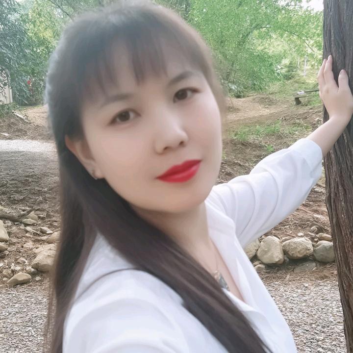 黄娜娜（单身农村人）