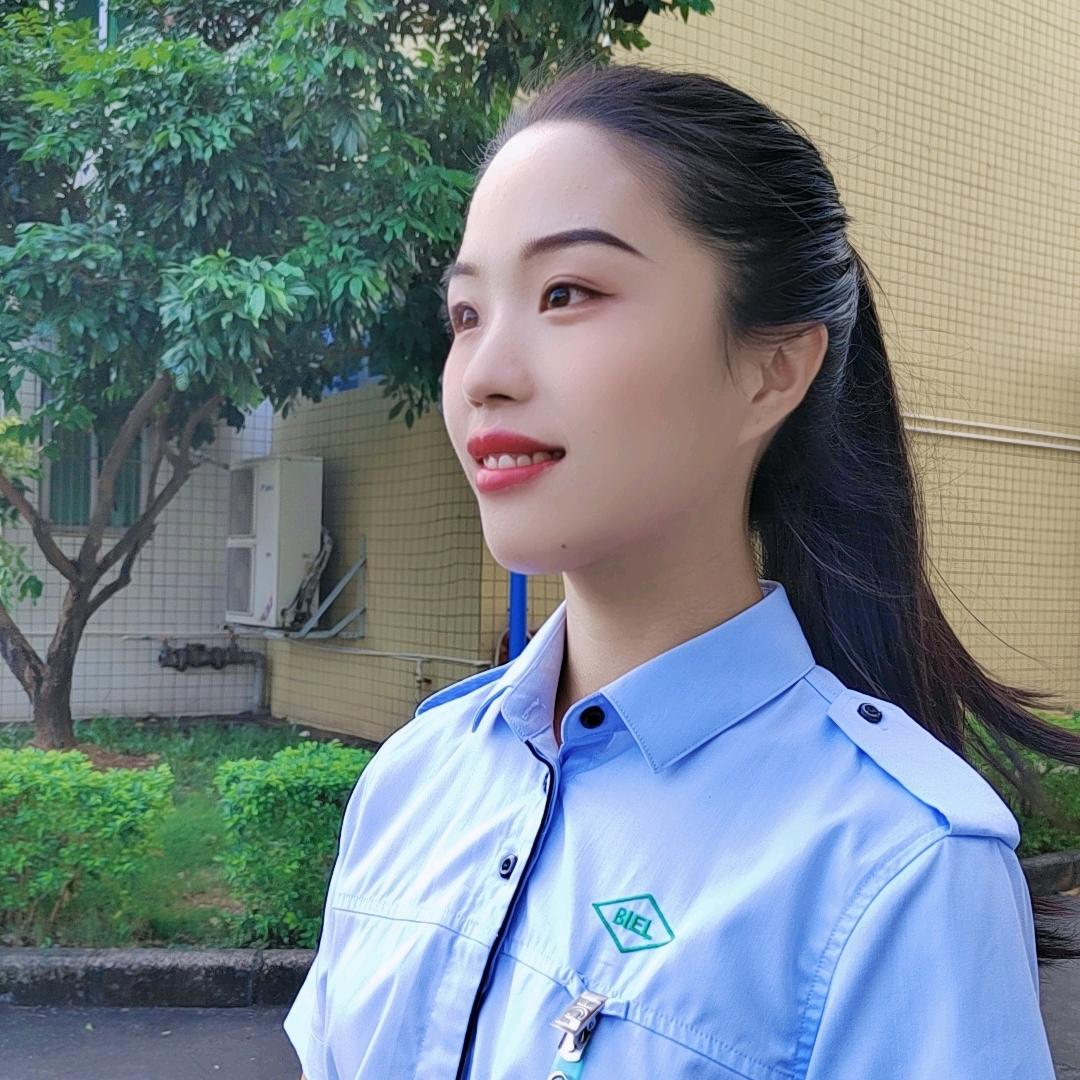 伯恩小教官