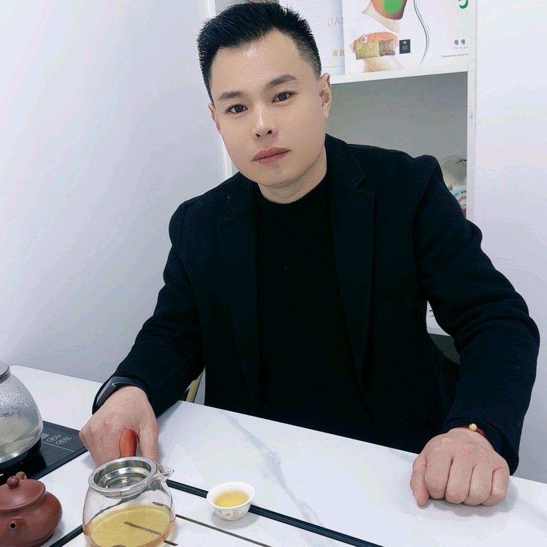 @石头