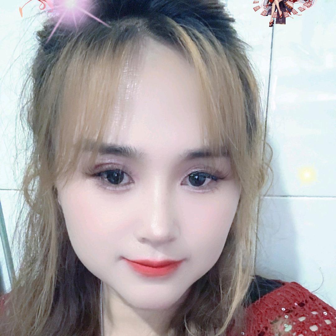 文文妈(开播号在主页中午12：40)