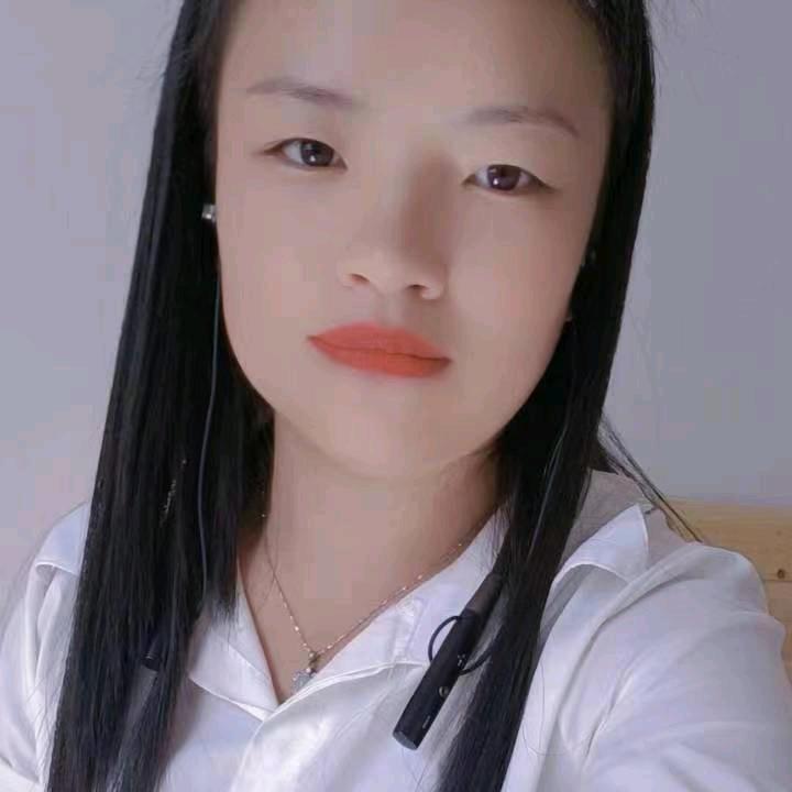 黑牙小妹