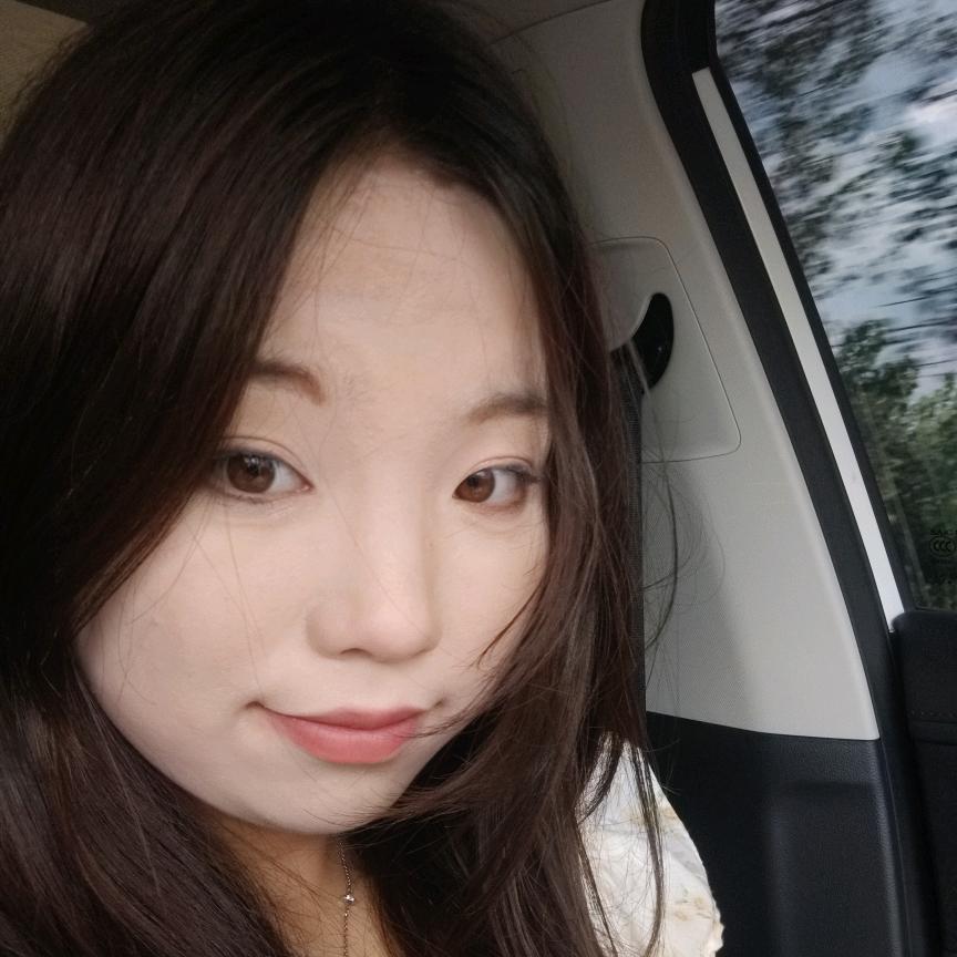 财神爷心尖上的美少女