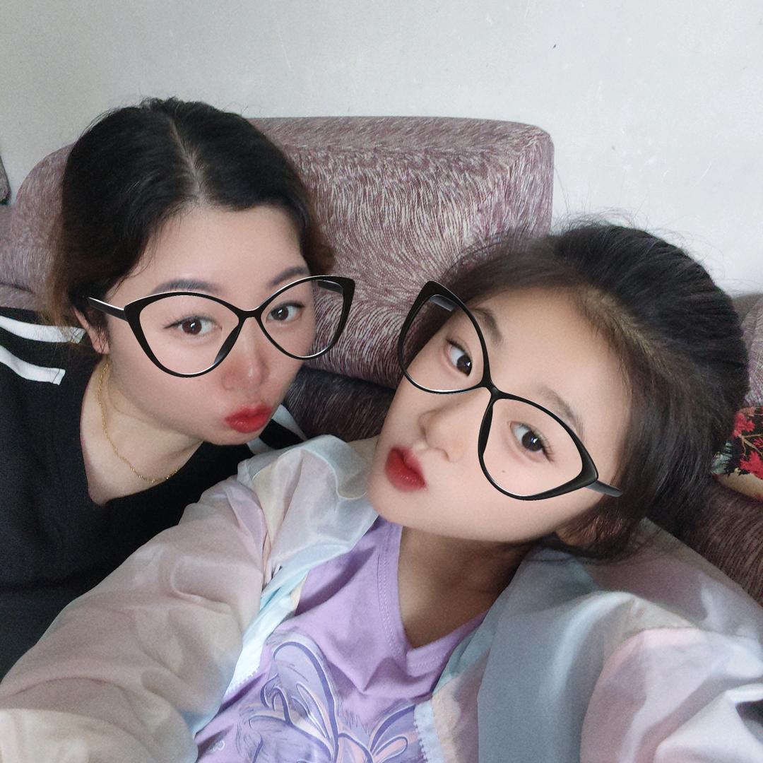 ♥(｡￫v若馨￩｡)♥