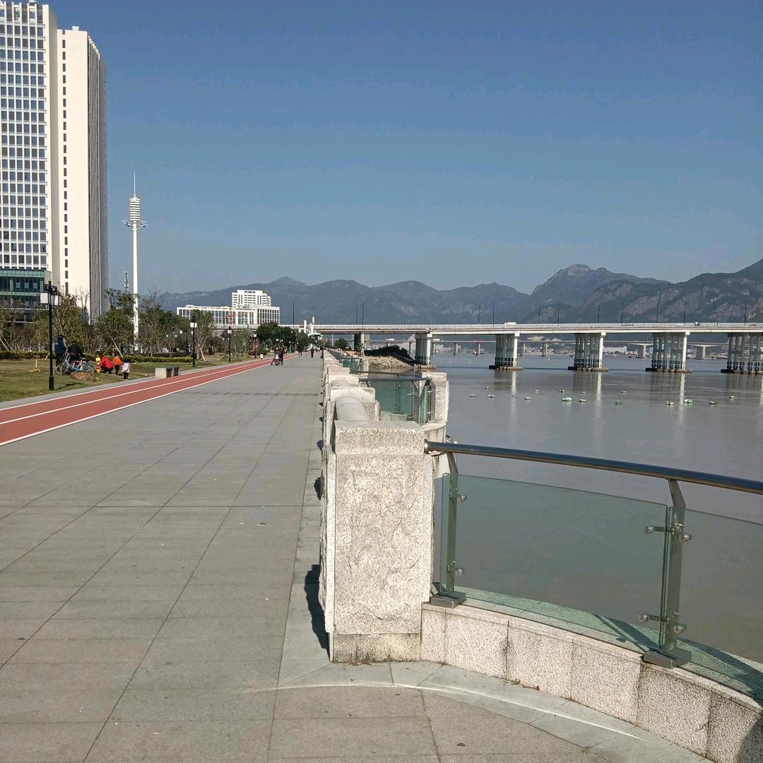 小鱼