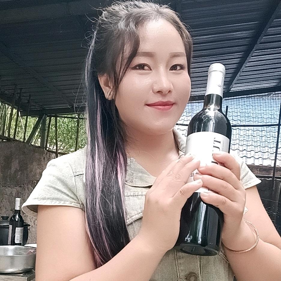 王丽