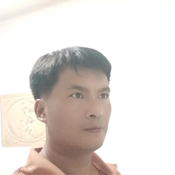 墨江四轴平板拖车:家和