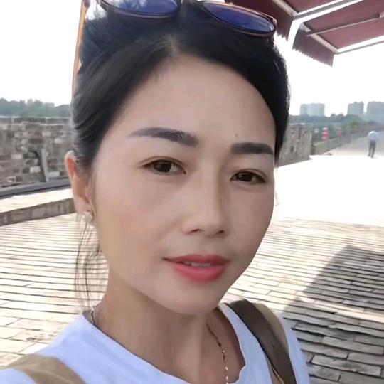 田田姐，织女