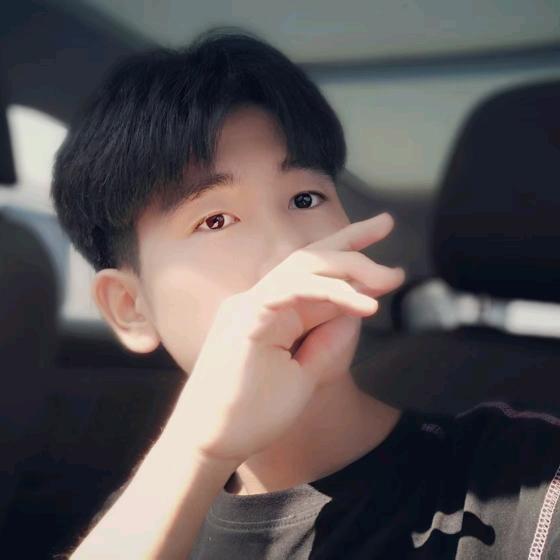 树先生的辣馒头