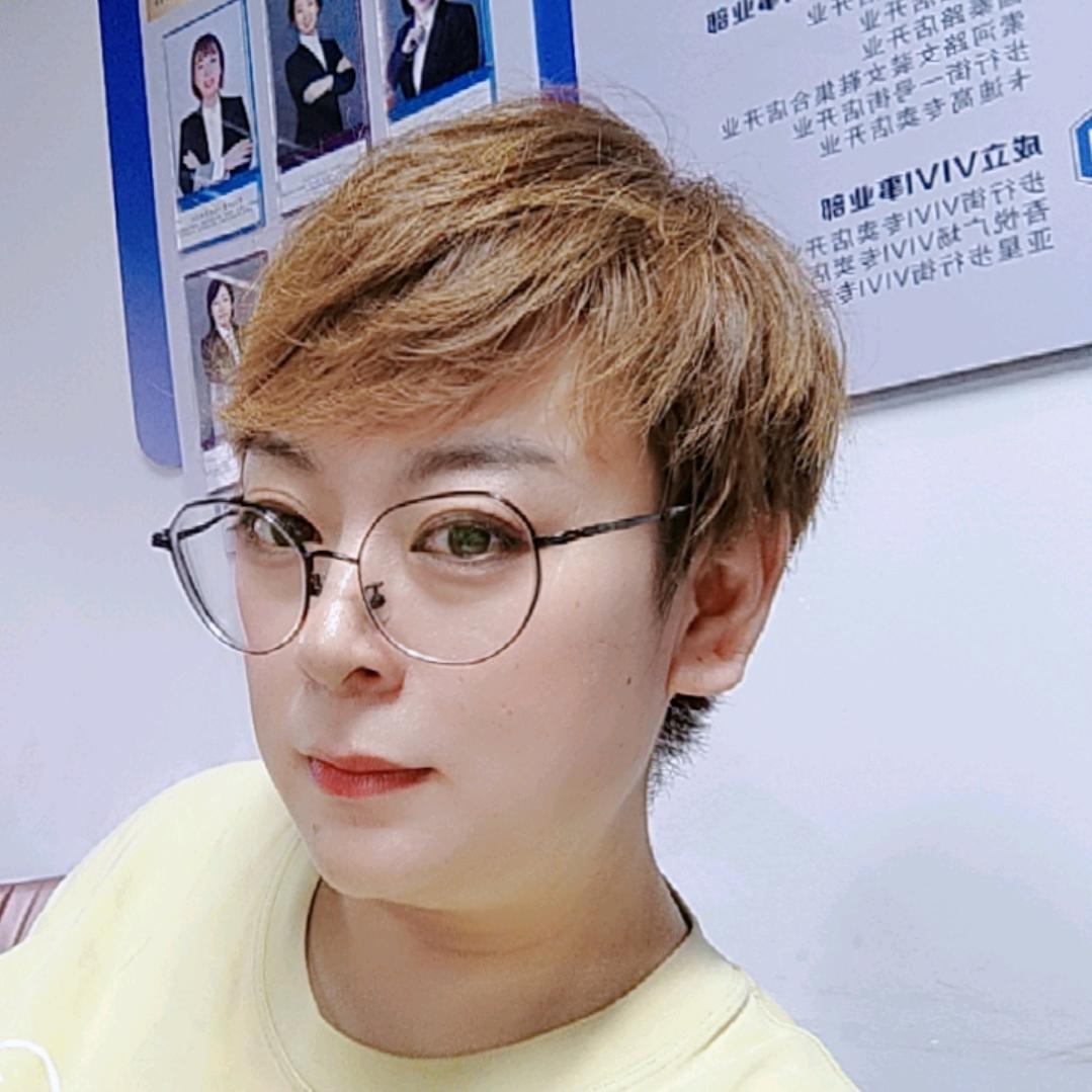 一号街潮鞋伟达（康泰路二店）丫丫