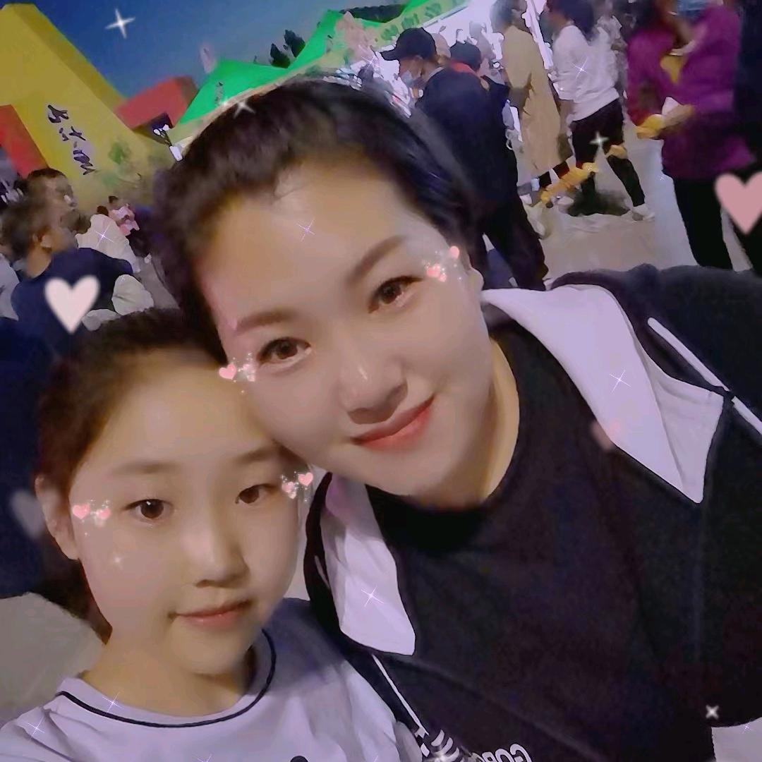 东北胖小子老婆孩