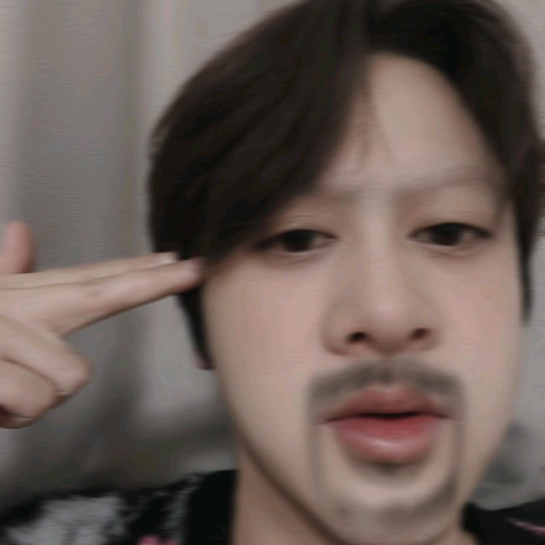 半抽徐叭叭