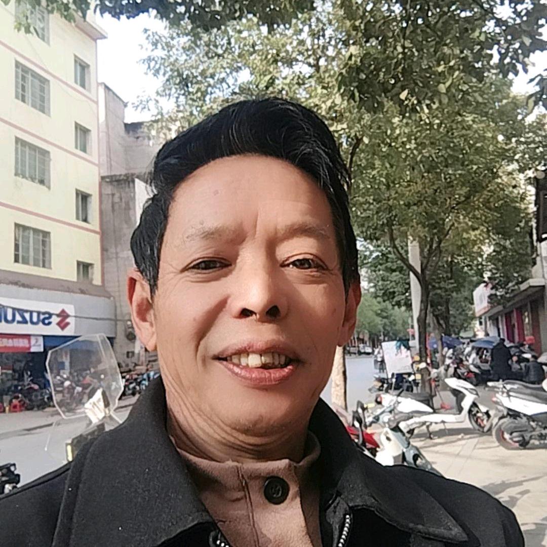 张大哥。