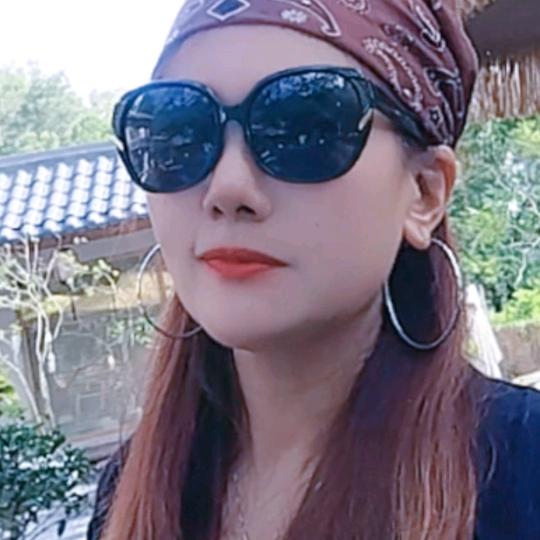 梅姐穿搭