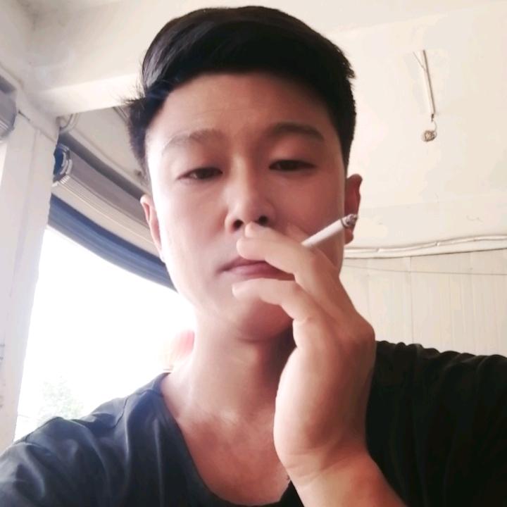 程氏晓哥彩钢瓦钢结构