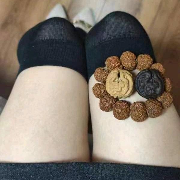 藏金阁时尚饰品个体店
