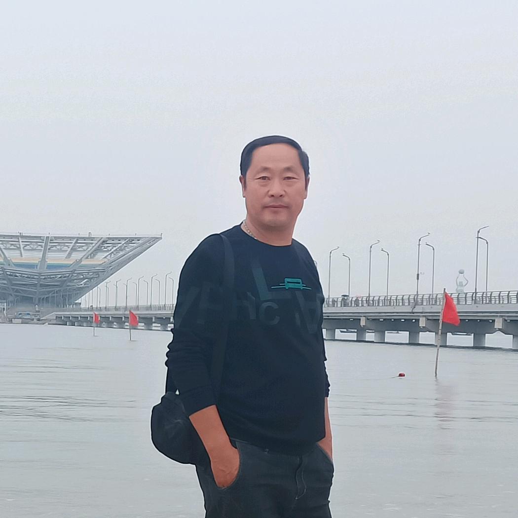 爱军