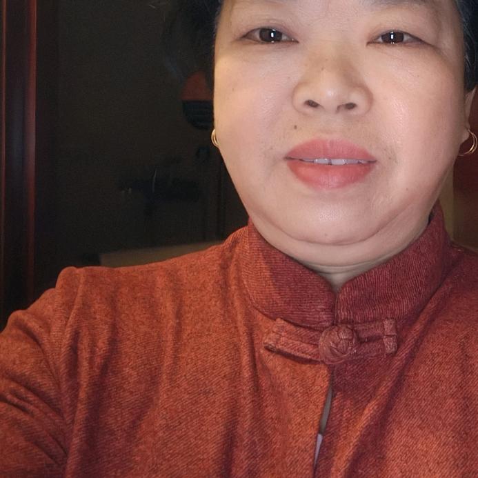 白发姐