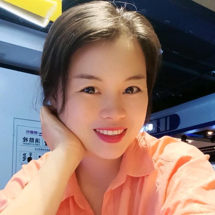 @莫小玉